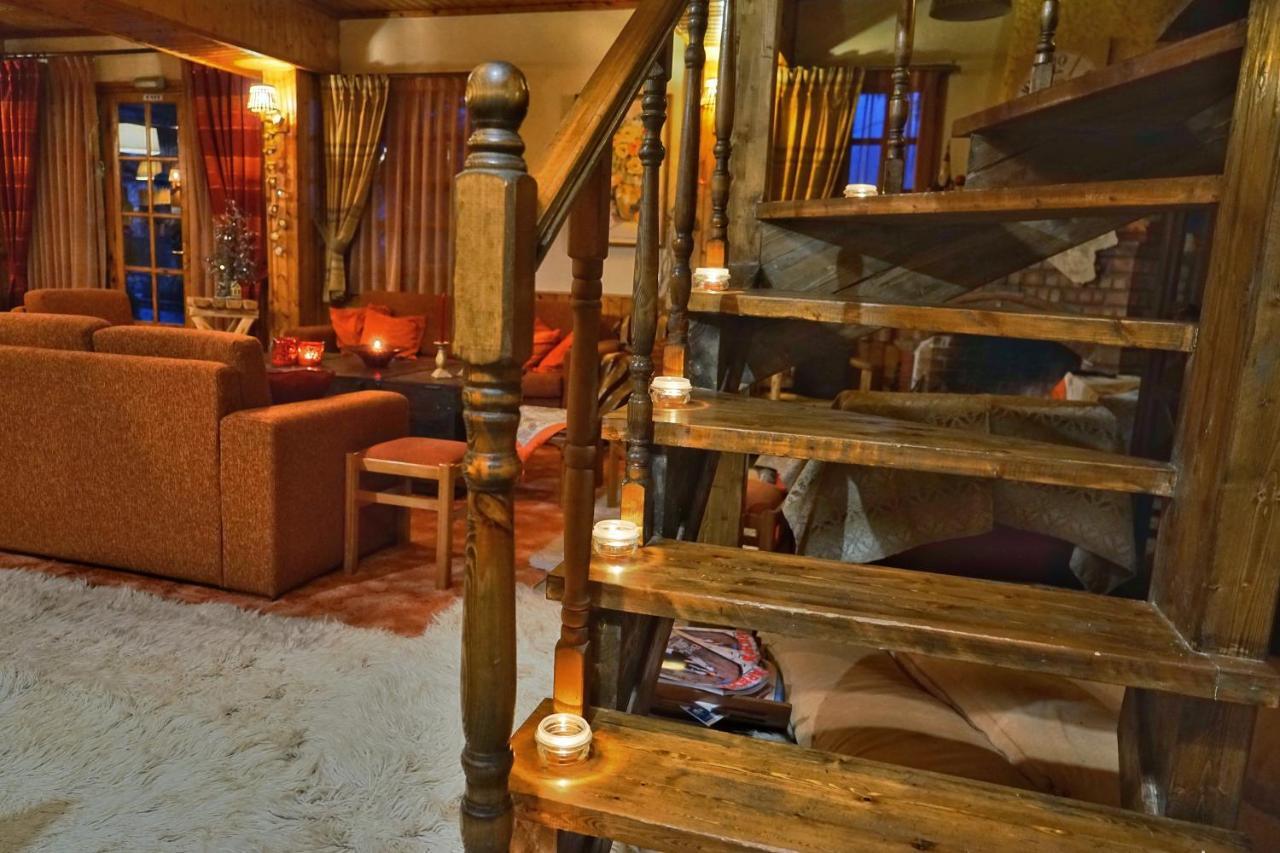 Eptálofos Guesthouse Alexandra מראה חיצוני תמונה